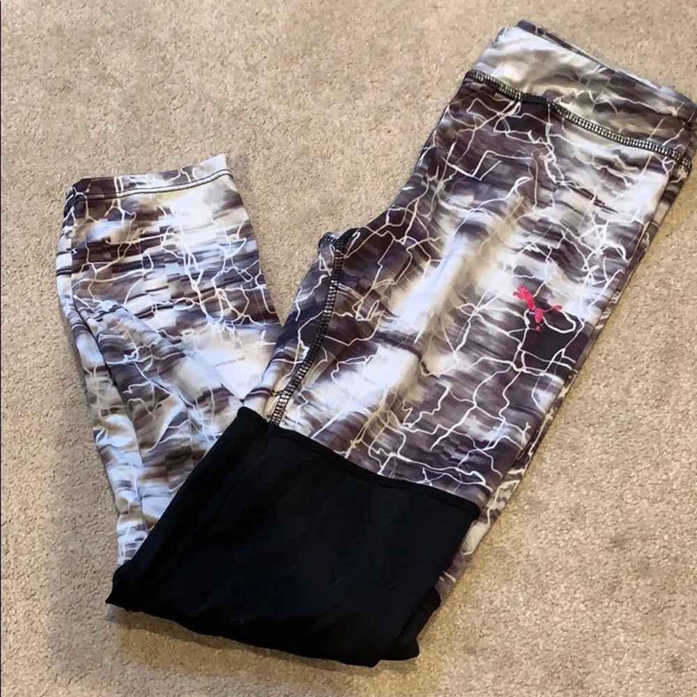 leggings- as seen on Kylie Jenner